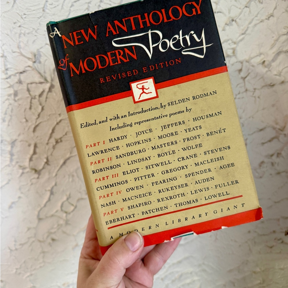 A New Anthology of Modern Poetry